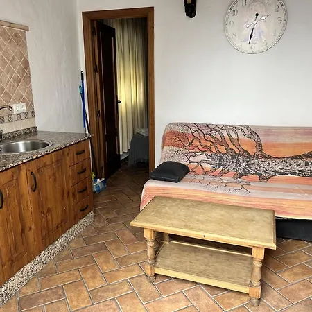 Apartment Cerca Del Mar Con Azotea En El Centro De - Es-180-18 Conil De La Frontera